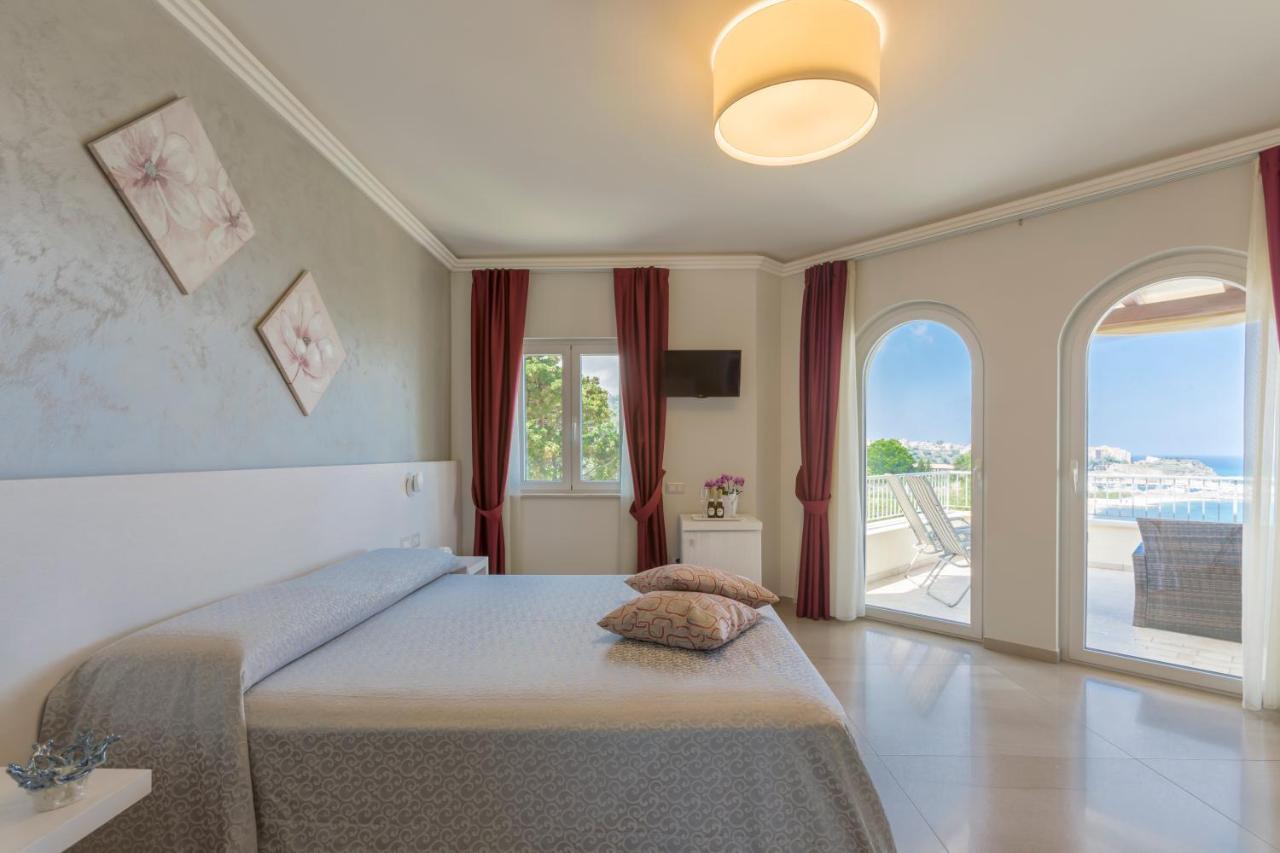 Guest house Borgo Degli Dei - Poseidone Parghelia
